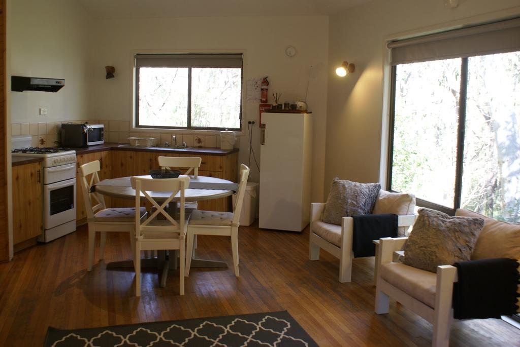 Fitzroy Falls Twin Falls Bush Cottages מראה חיצוני תמונה